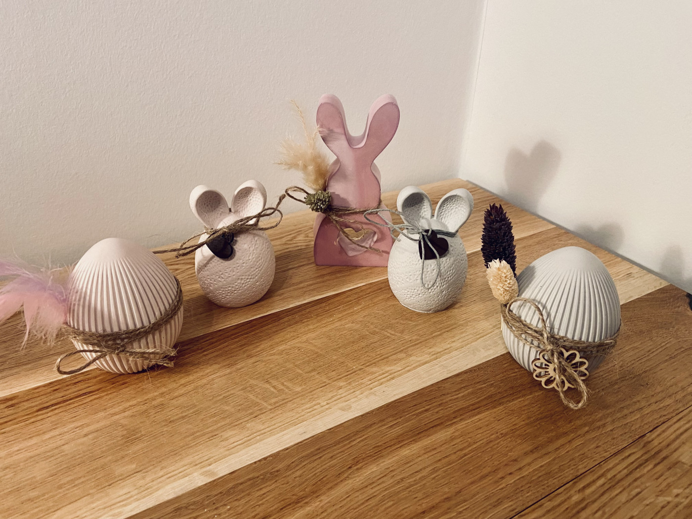 Große Hasen/Ei mit Deko